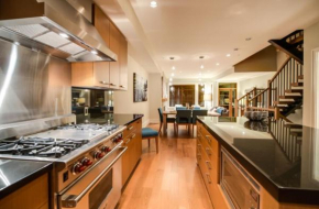 West Coast Alpine Contemporary 4 Bedroom Townhome with Private Hot Tub 35